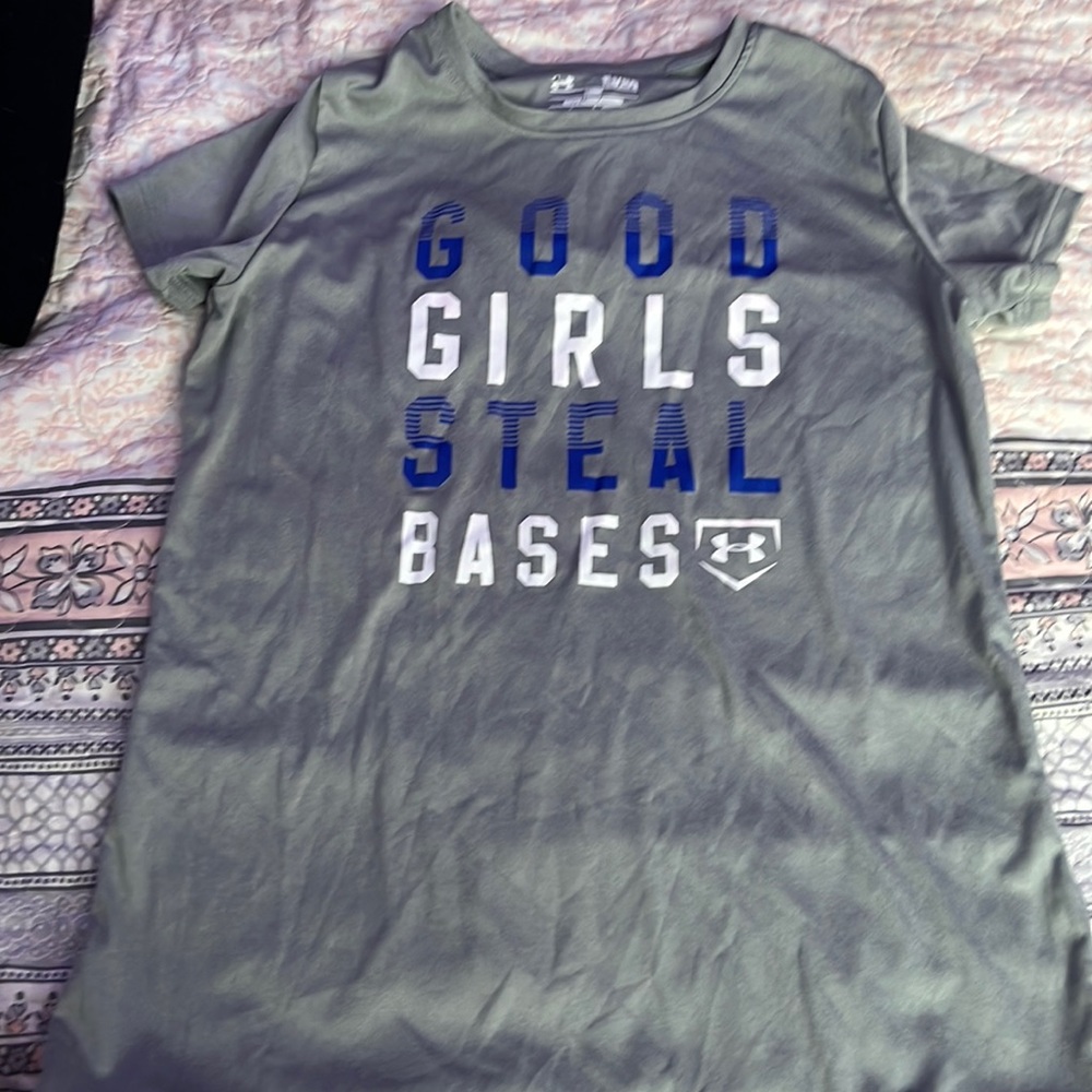 under armor shirt
